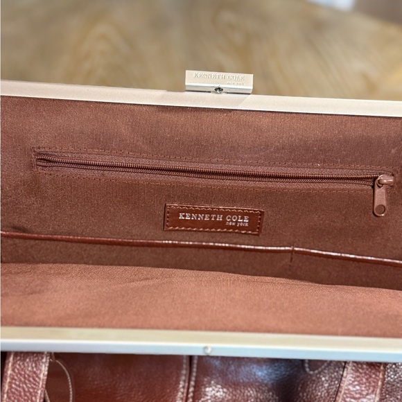 Kenneth Cole New York Brown Leather Shoulder Bag - Picture 13 of 16